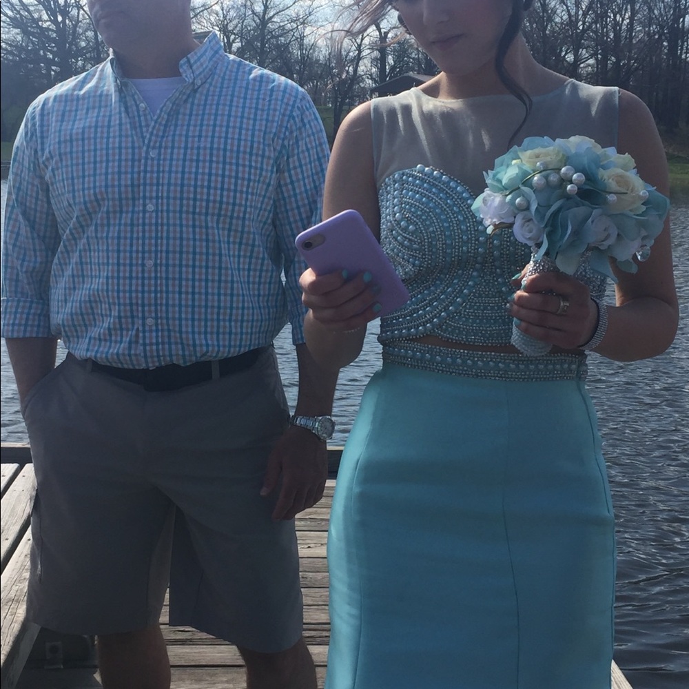 Prom Dress - Picture 5 of 6